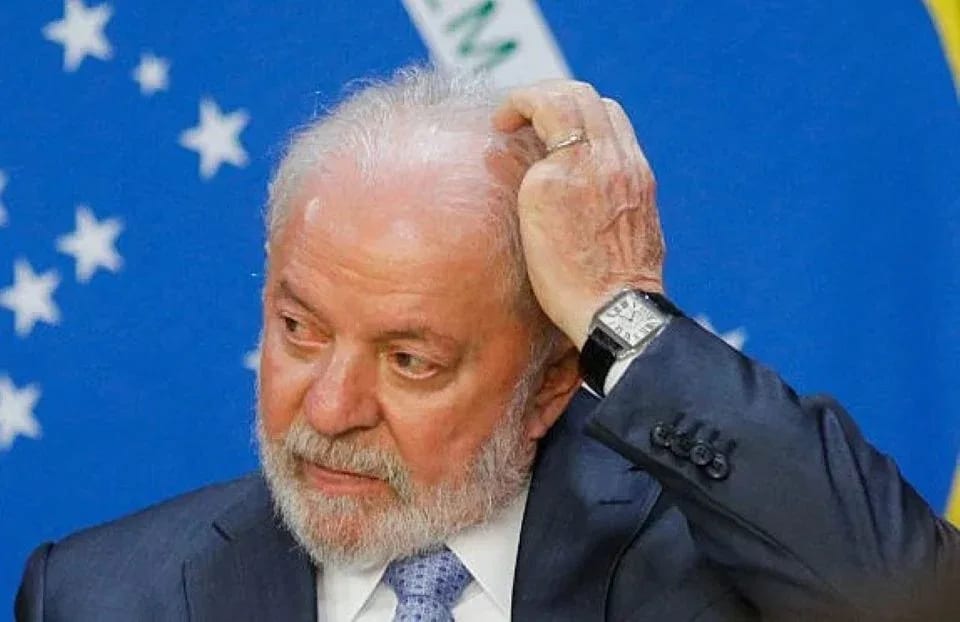 Lula entregou 88 certidões criminais no registro ao TSE
