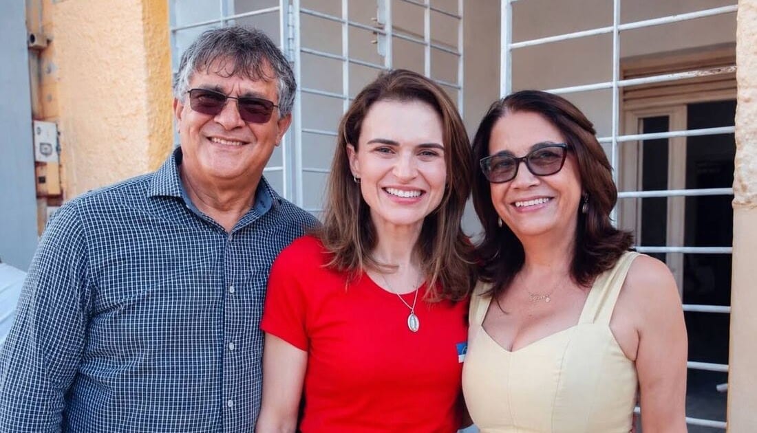 Marília Arraes recebe apoio da prefeita de Escada, Mary Gouveia
