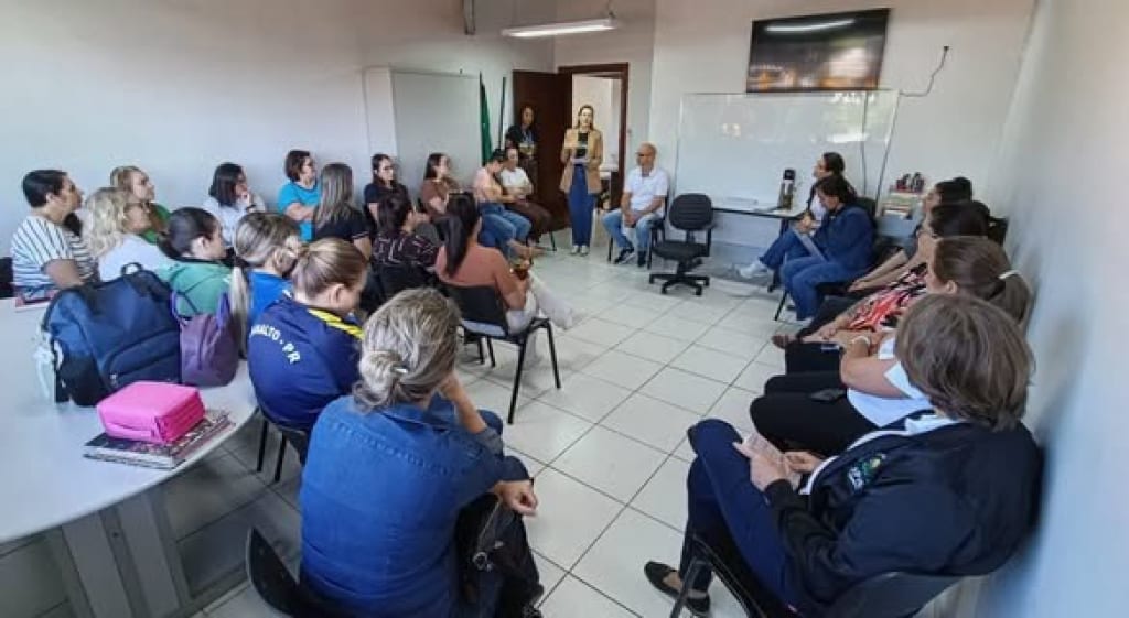 Planalto reúne GT IV para elaborar novo Plano Municipal de Educação