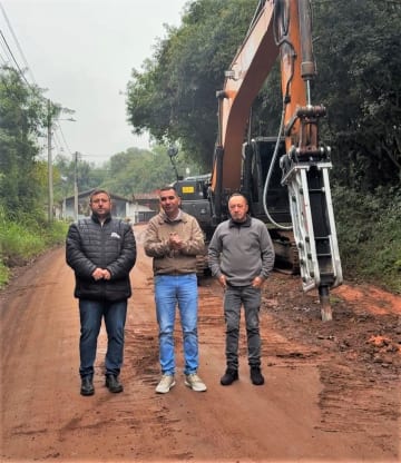 Parobé começa pavimentação da Rua Onofre Vargas