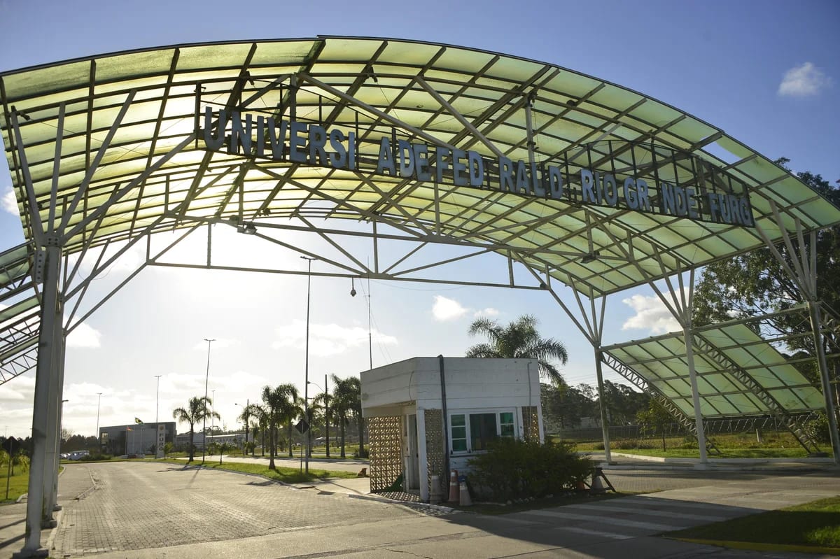 Furg aprova novos cursos e reformula graduações para ingresso em 2027