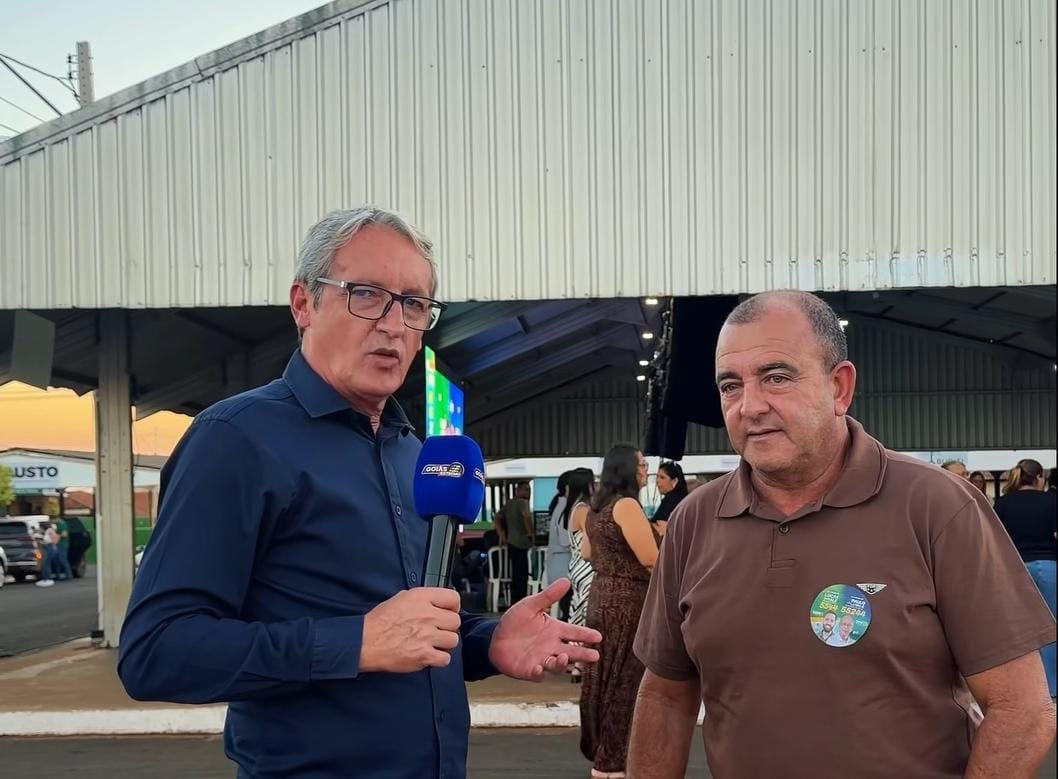 Presidente Ênio (Zói de Gato) conduz obras na Câmara de Serranópolis