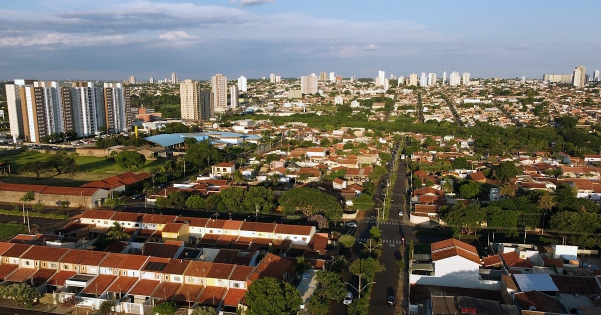 Listas de boicote político a comerciantes geram preocupação no interior de SP; Araraquara está na lista