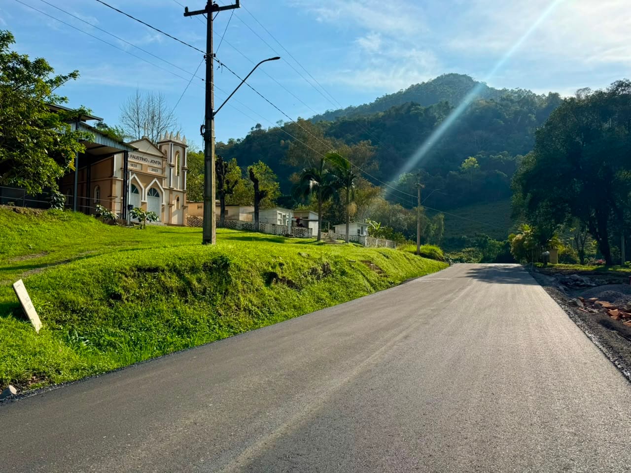 Muçum conclui pavimentação de 1,68 km na Linha São Faustino e Jovita
