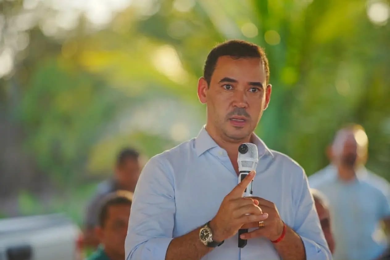 Vicentinho Júnior diz que não quer debates de ataques; aliados mantêm presença