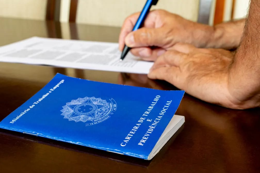 Desemprego cai para 5,2% no Brasil e atinge menor nível para o terceiro trimestre desde 2012