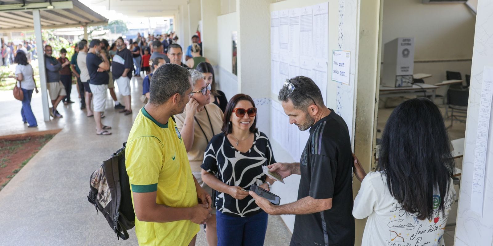 Direito ao voto no dia da eleição: saiba como funciona a lei trabalhista