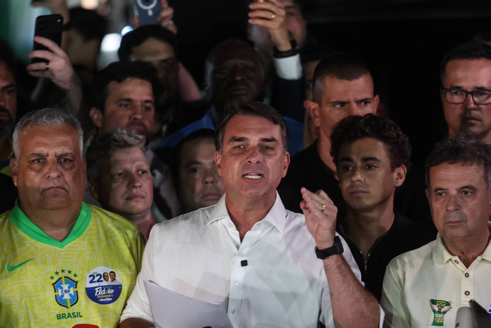 Leia a íntegra do discurso de Flávio Bolsonaro após sua derrota