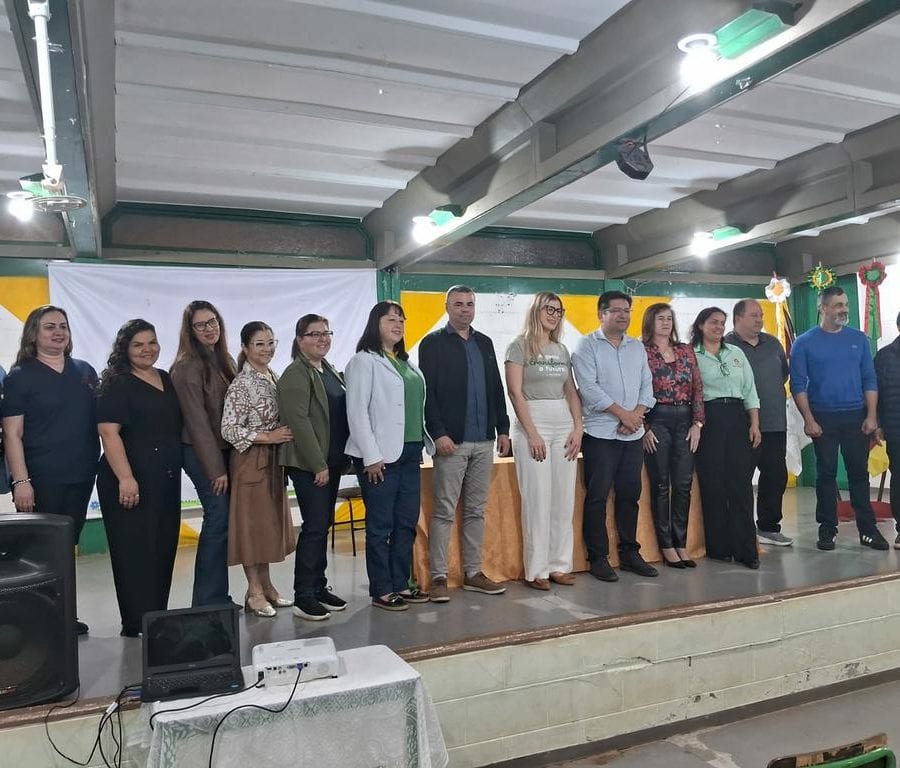 Santo Ângelo lança Projeto Escola Sustentável com MPRS e cooperativa