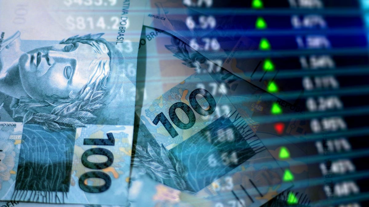 Ibovespa Sobe com Petrobras e Petróleo Dispara; Dólar Fecha a R$ 5,02