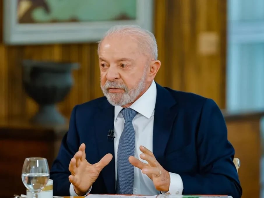 Lula intensifica críticas ao STF visando o segundo turno das eleições