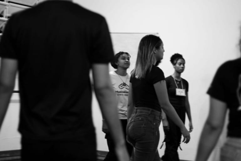 Instituto Arte na Escola promove formação gratuita sobre arte, território e decolonialidade em Caxias do Sul