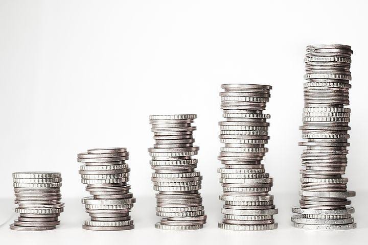 MCom rebate críticas sobre recursos do Fust para TV 3.0