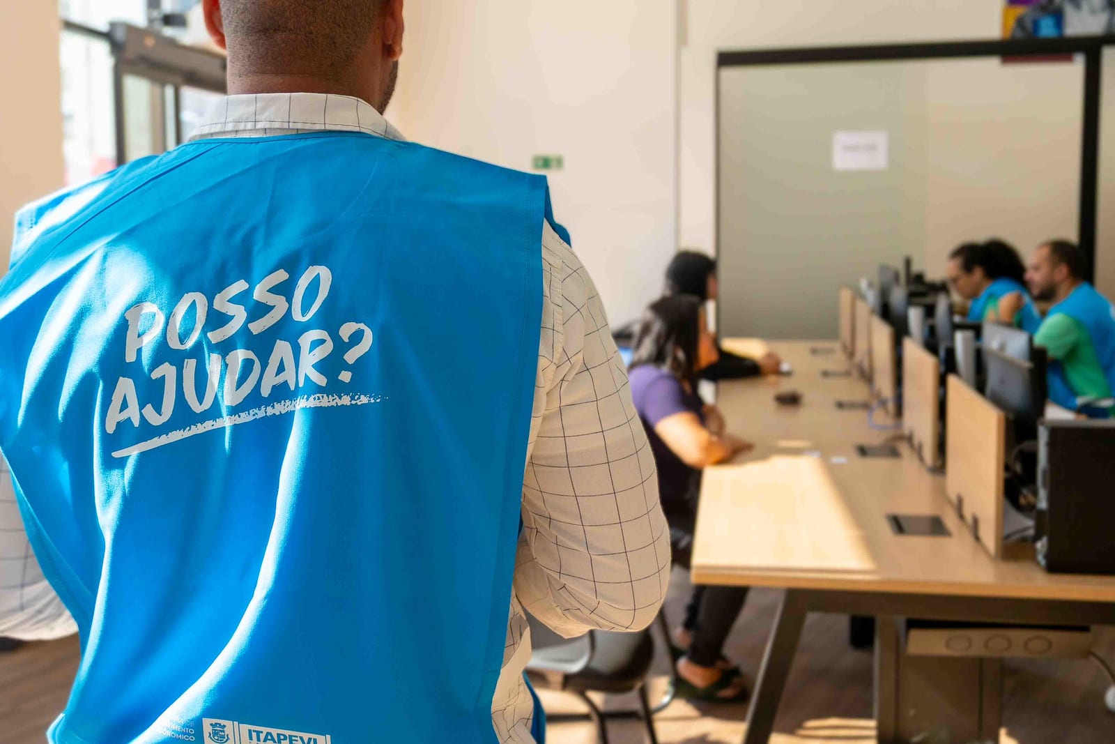 Itapevi abre 300 vagas de emprego na ViaMobilidade com salário de R$ 2.389,90