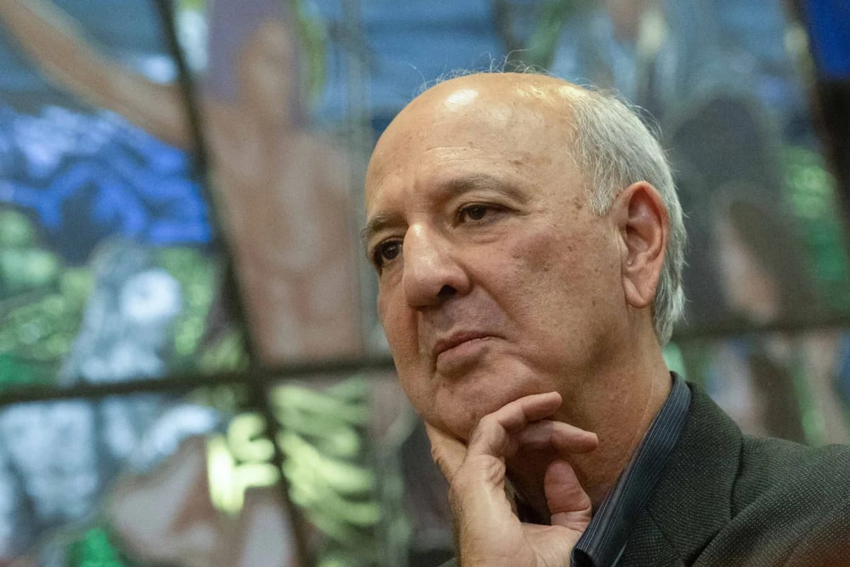 Arruda aparece na urna, mas votos serão anulados no DF