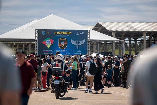Dia das Crianças: ExpoAer reúne aviação, esporte e lazer na Base Aérea de Canoas; veja programação