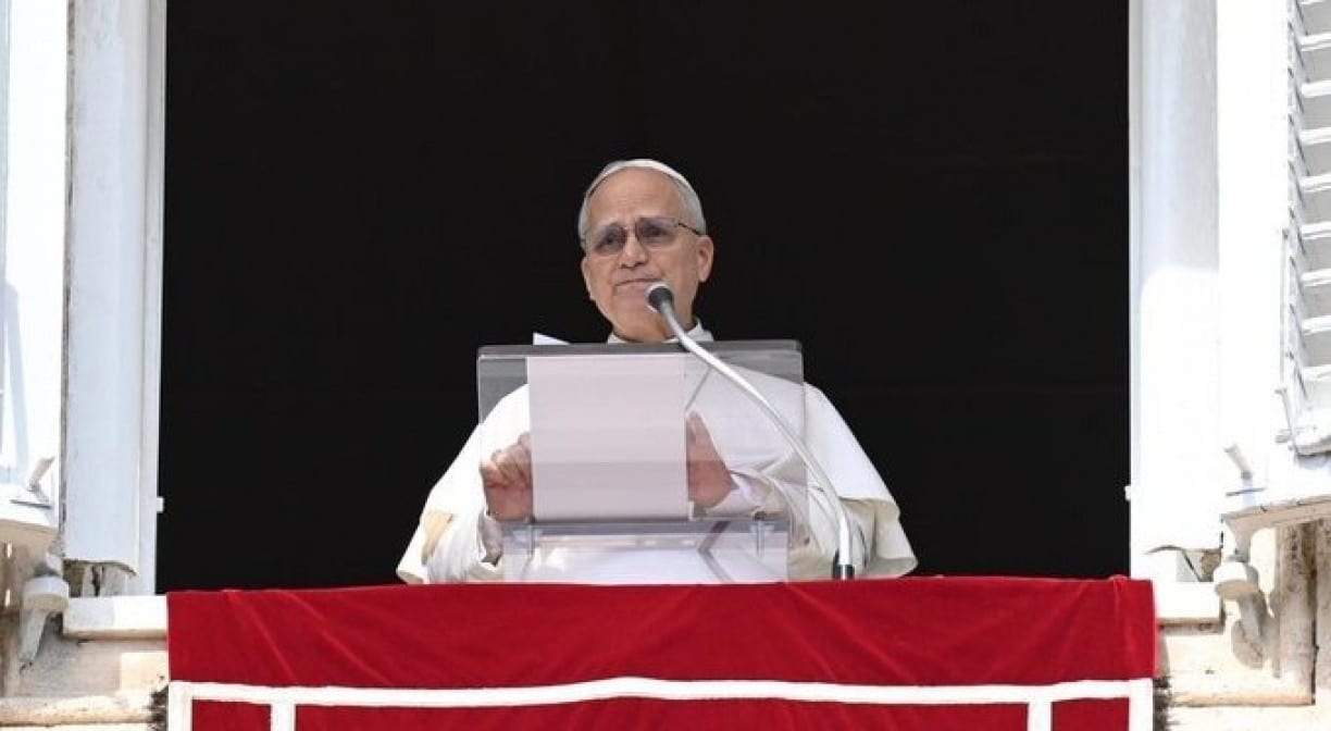 Papa pede o fim das hostilidades no Iêmen e reza pelas vítimas do atentado a uma igreja ortodoxa na Jordânia