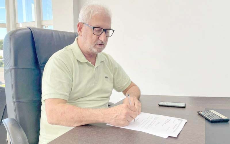 Câmara derruba veto e exige servidor efetivo na chefia da Capseci