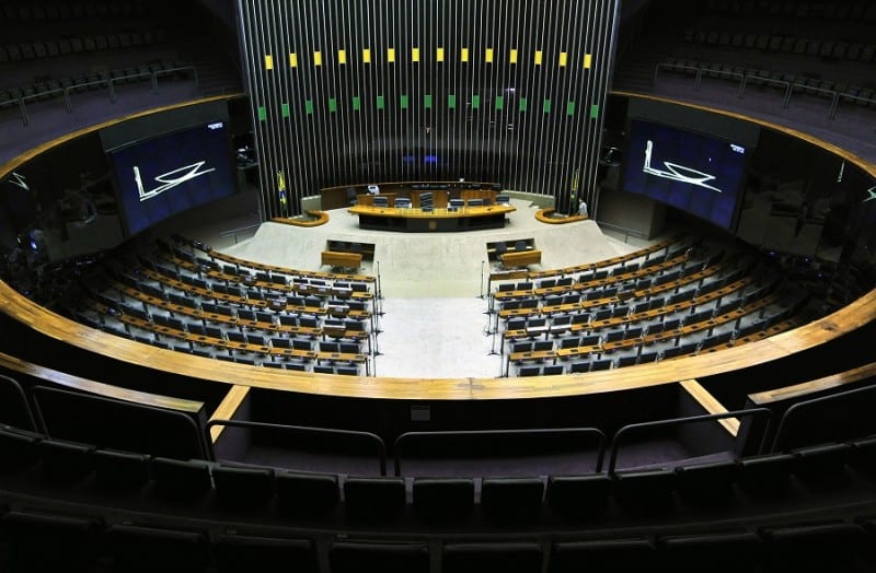 Cinco candidatos ao cargo de deputado federal pelo Tocantins renunciam; Lázaro Botelho entre eles