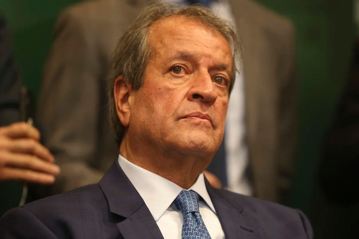 Presidente do PL diz que "não gostou" de carta em que Flávio Bolsonaro se declara "líder do Brasil"