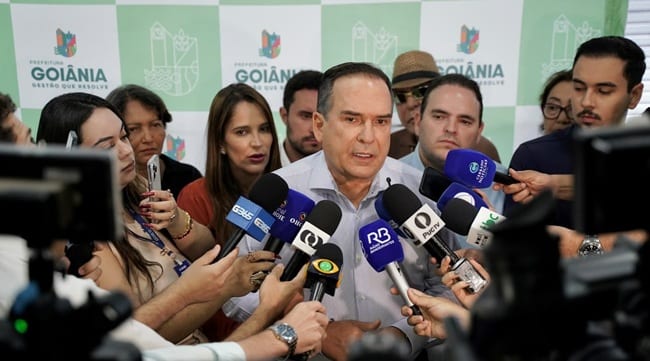 Prefeito Mabel diz que ação vai aumentar a Taxa do Lixo: "Façam agradecimento à vereadora Aava"