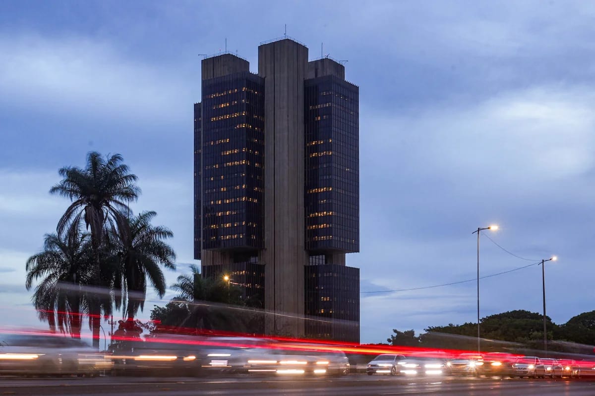 Mercado reduz inflação prevista para 4,90% em 2026 — 3ª queda seguida