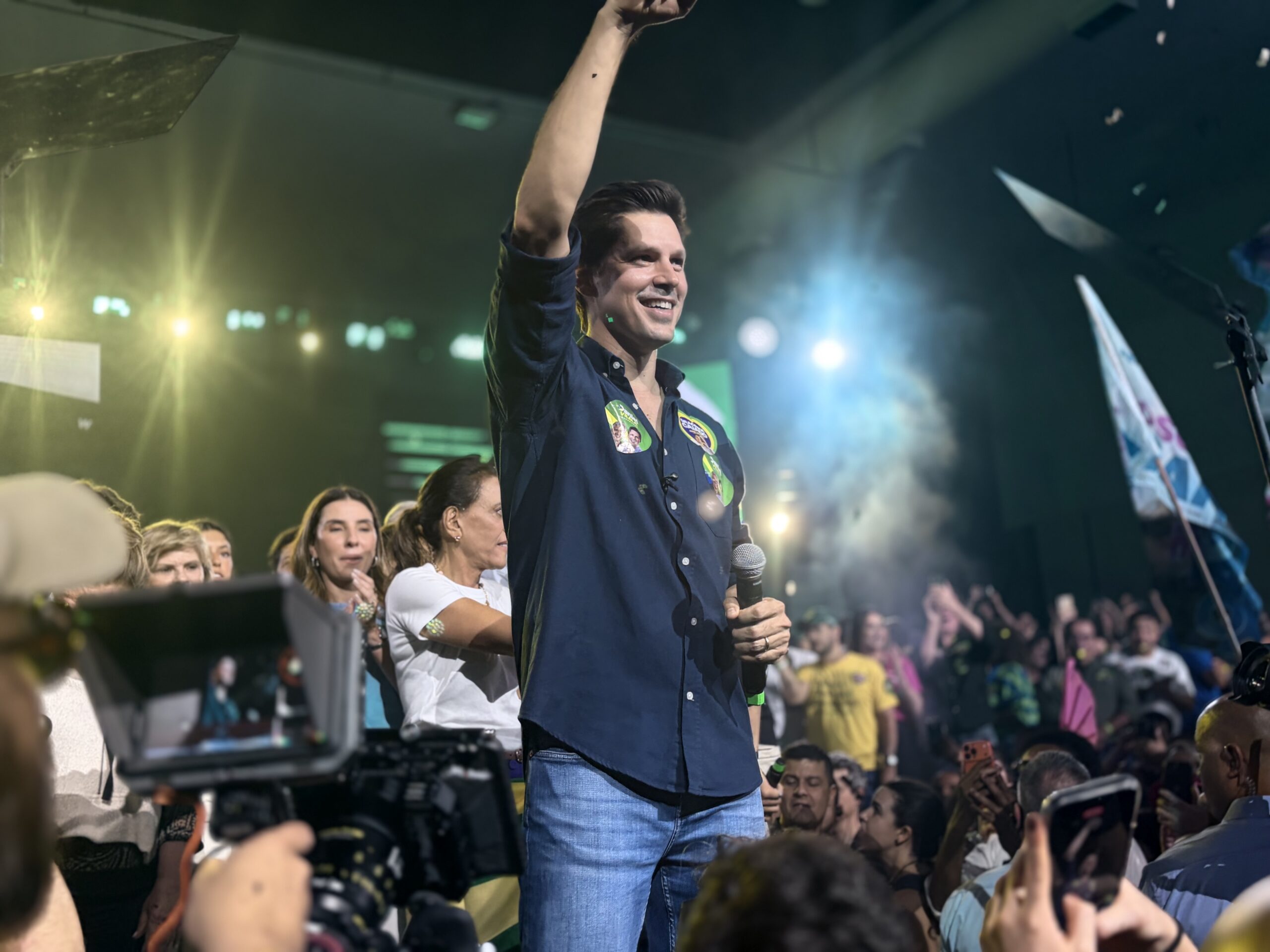 Daniel Vilela oficializa candidatura à reeleição com apoio de 12 partidos