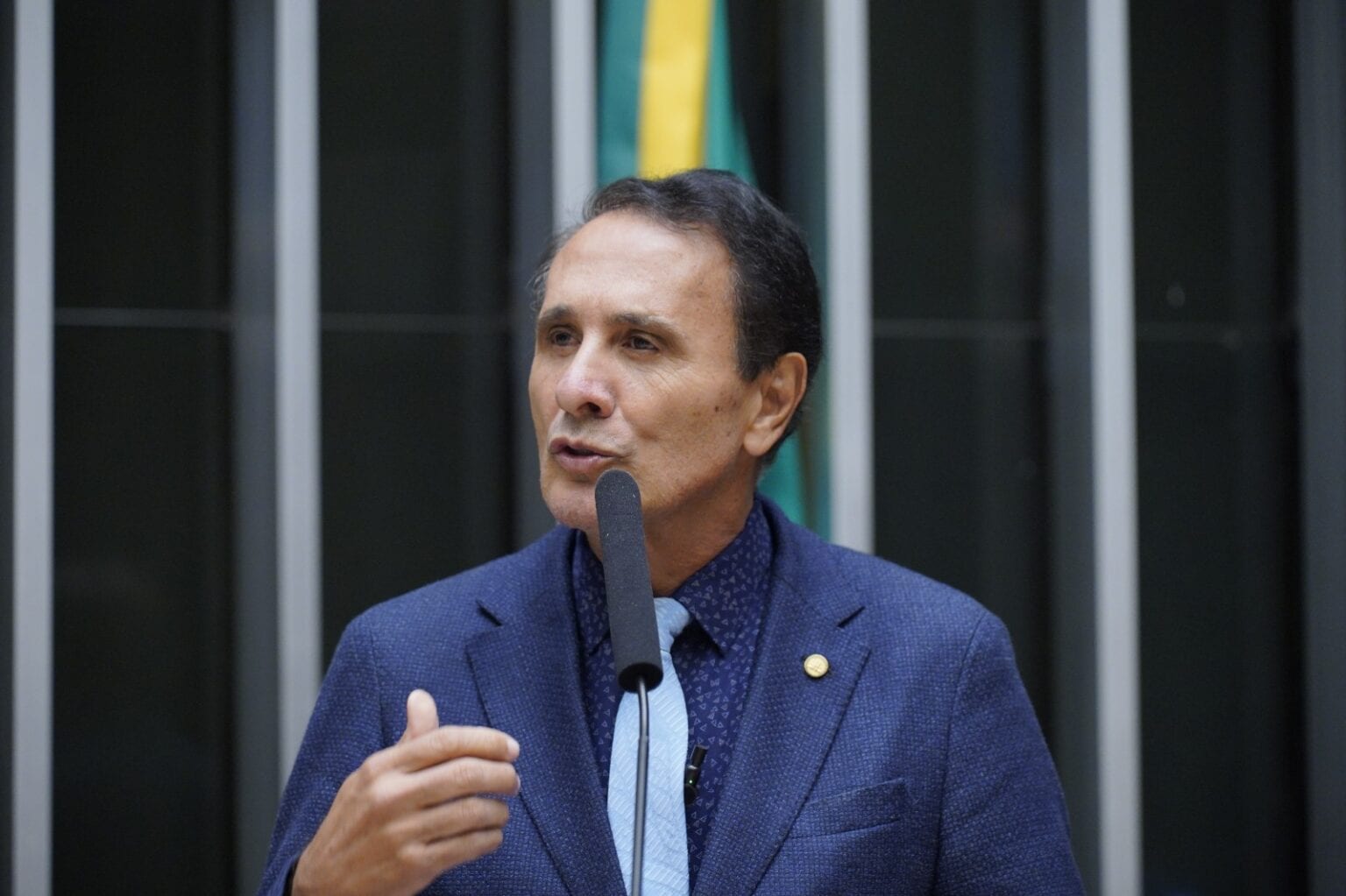 Projeto do deputado Gaguim que pretende regulamentar uso de mercúrio por dentistas avança na Câmara e chega à CCJ