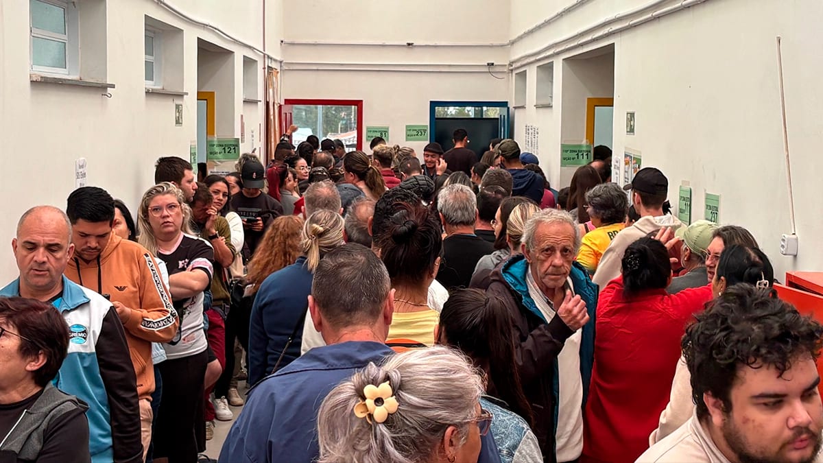 Filas no Litoral Norte por causa dos seis votos na urna