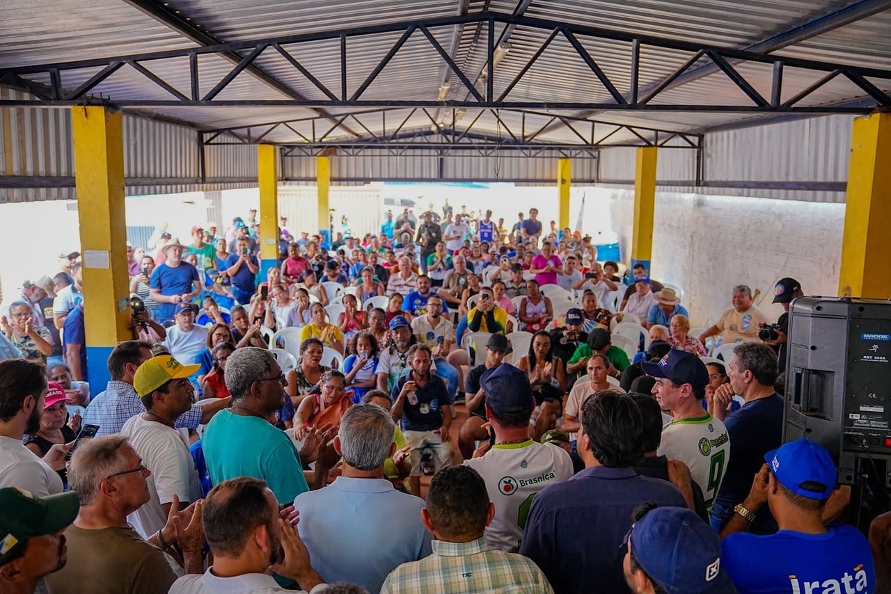 Vicentinho Júnior recebe apoio de 39 colônias de pescadores em Tocantinópolis