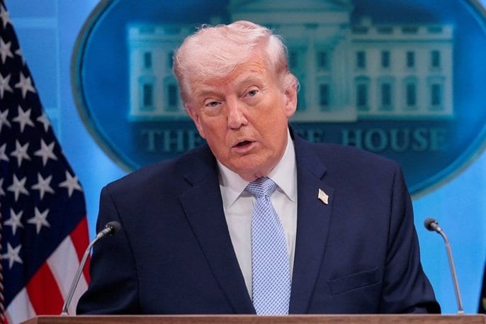 Trump ameaça "parar de negociar" se Fed não reduzir juros