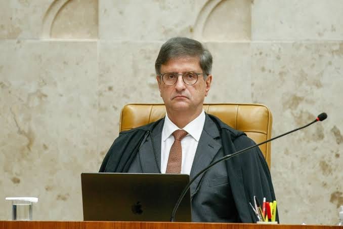 Gonet pede apuração de interferência de Mendonça em inquérito que atinge Moraes