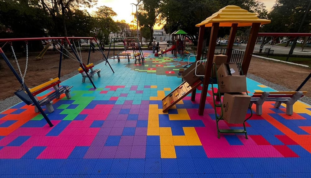 Novo playground inicia revitalização da Praça José Bonifácio em Cachoeira do Sul