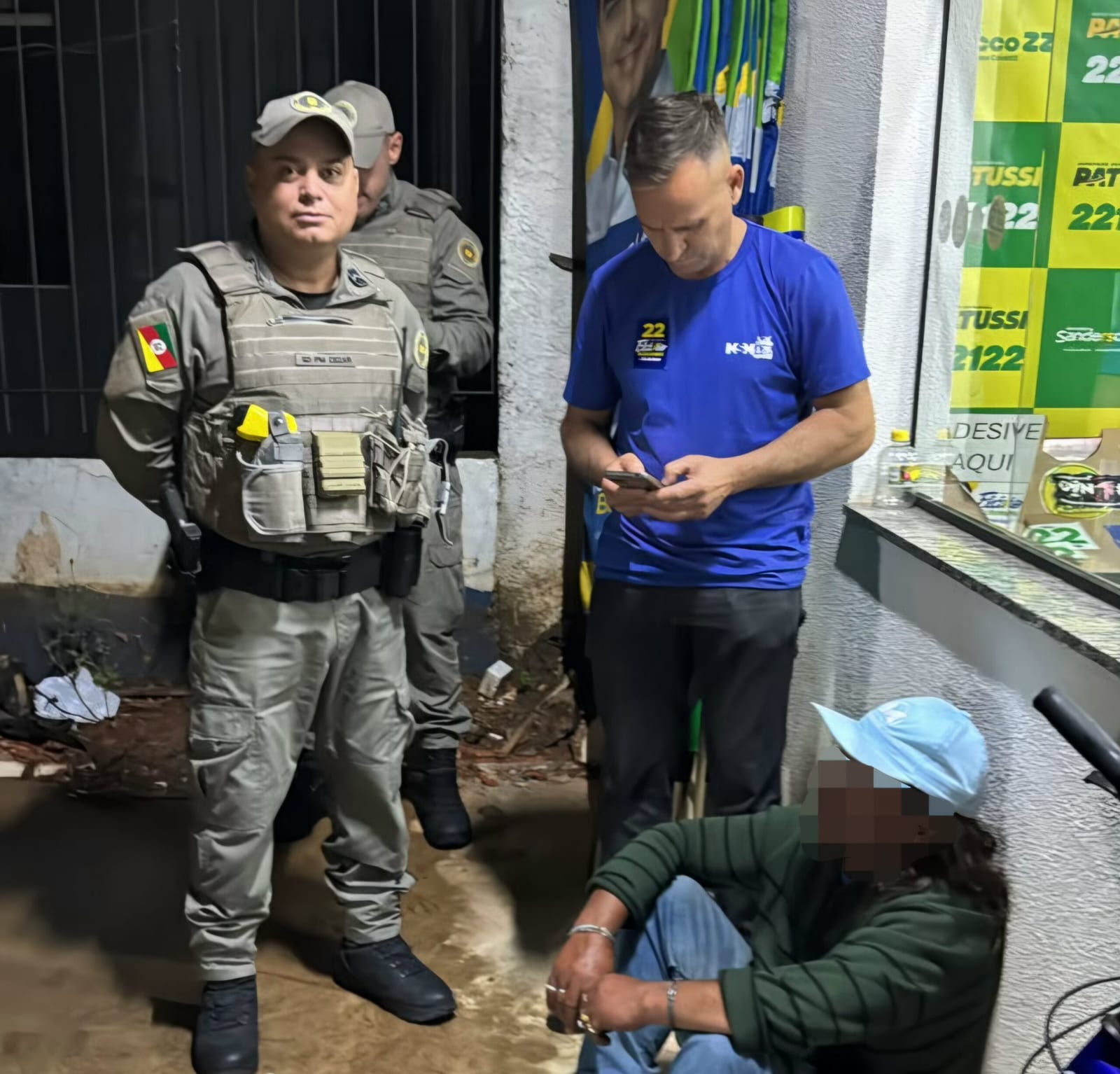 Homem armado com faca é preso durante reunião de apoiadores do deputado Sanderson em Passo Fundo