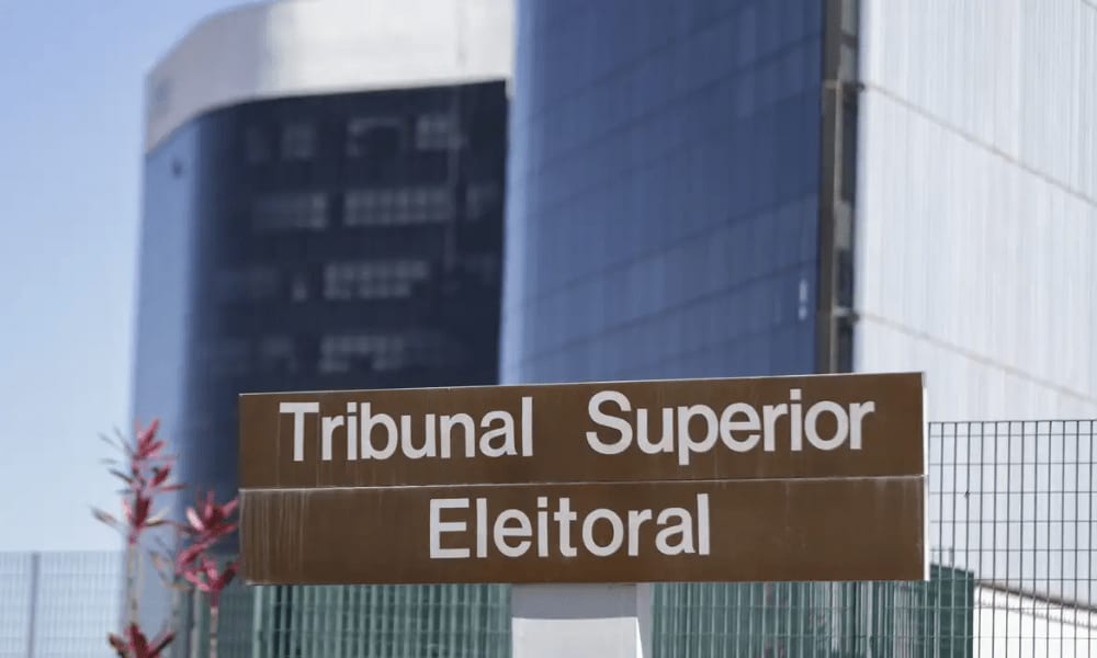TSE marca julgamento de registros dos candidatos à Presidência