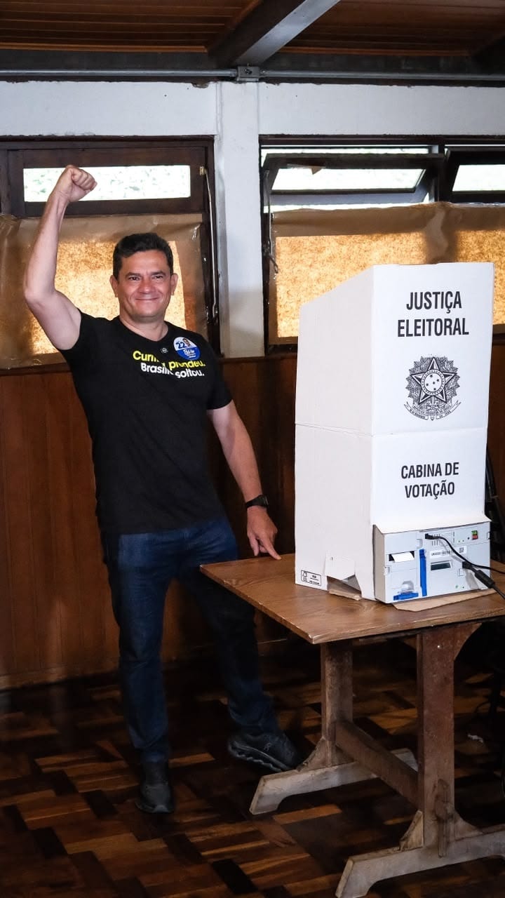 Moro aposta na vitória de Flávio hoje: assista