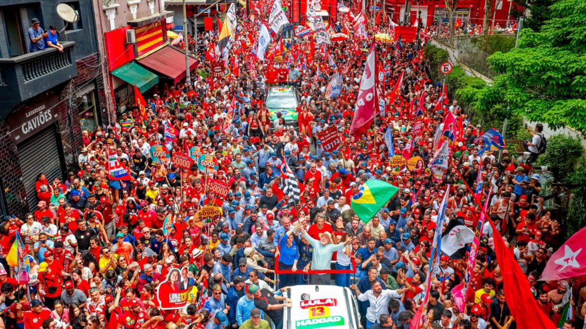 Lula reuniu mais de 300 mil em dois atos, diz PT