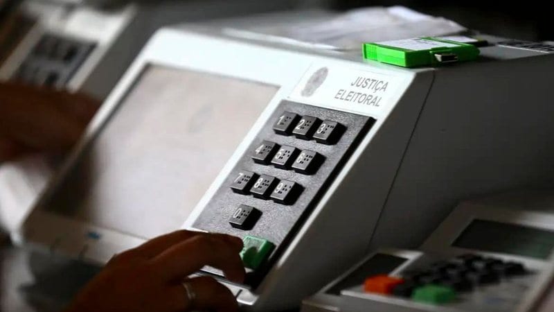Candidatos em Pernambuco arrecadaram R$ 1,026,115 em doações de 15.756 pessoas
