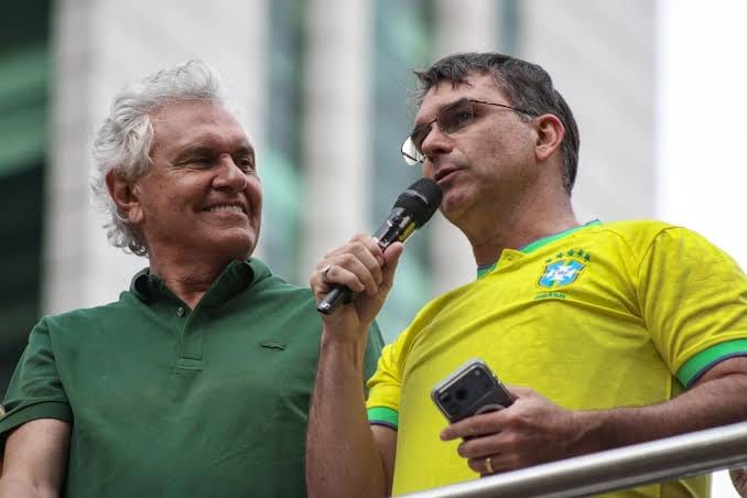 Caiado e Vilela anunciam apoio a Flávio Bolsonaro em ato nesta terça-feira (6) em Goiânia