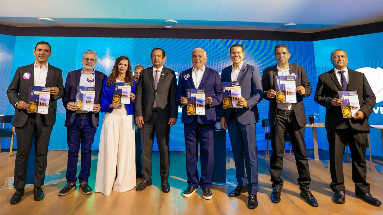 Debate FIETO reuniu sete candidatos ao Governo