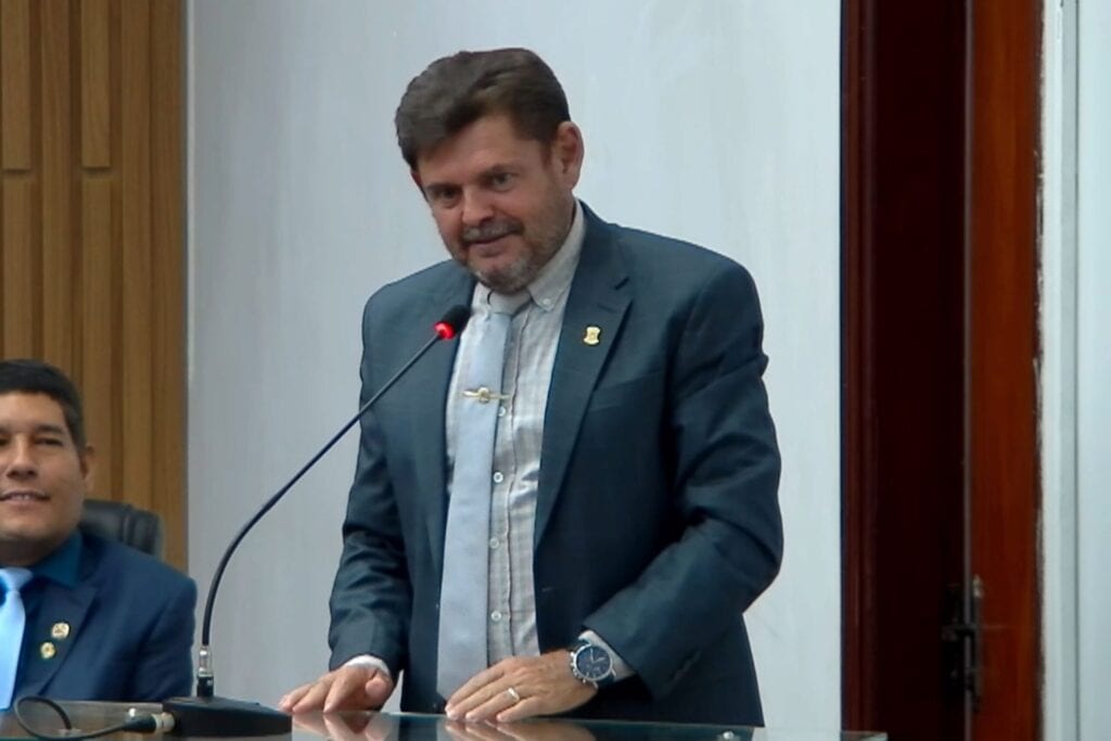 Edmilson Andrade reforça compromisso com Porangatu na tribuna