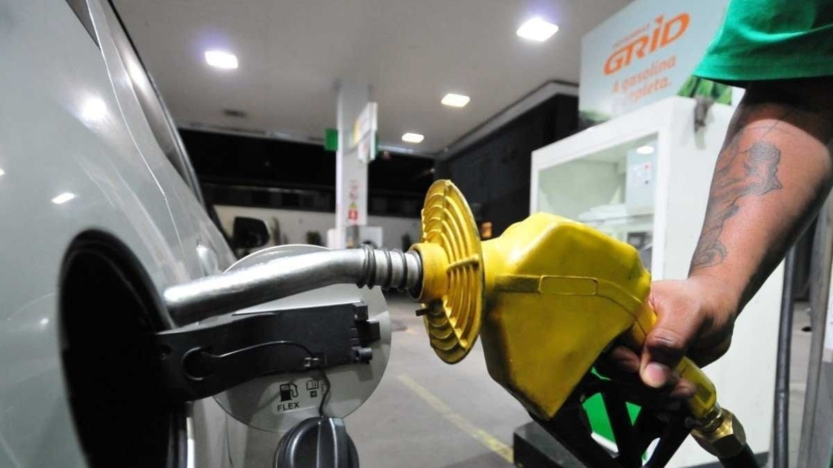 Confaz aumenta o ICMS da gasolina e do diesel em todo o Brasil e SC segue com a menor alíquota geral do país