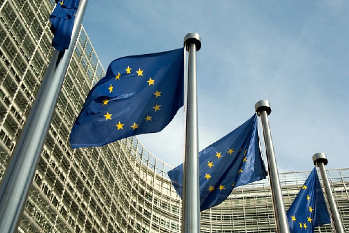 UE envia cinco peritos ao Brasil para acompanhar eleições de outubro