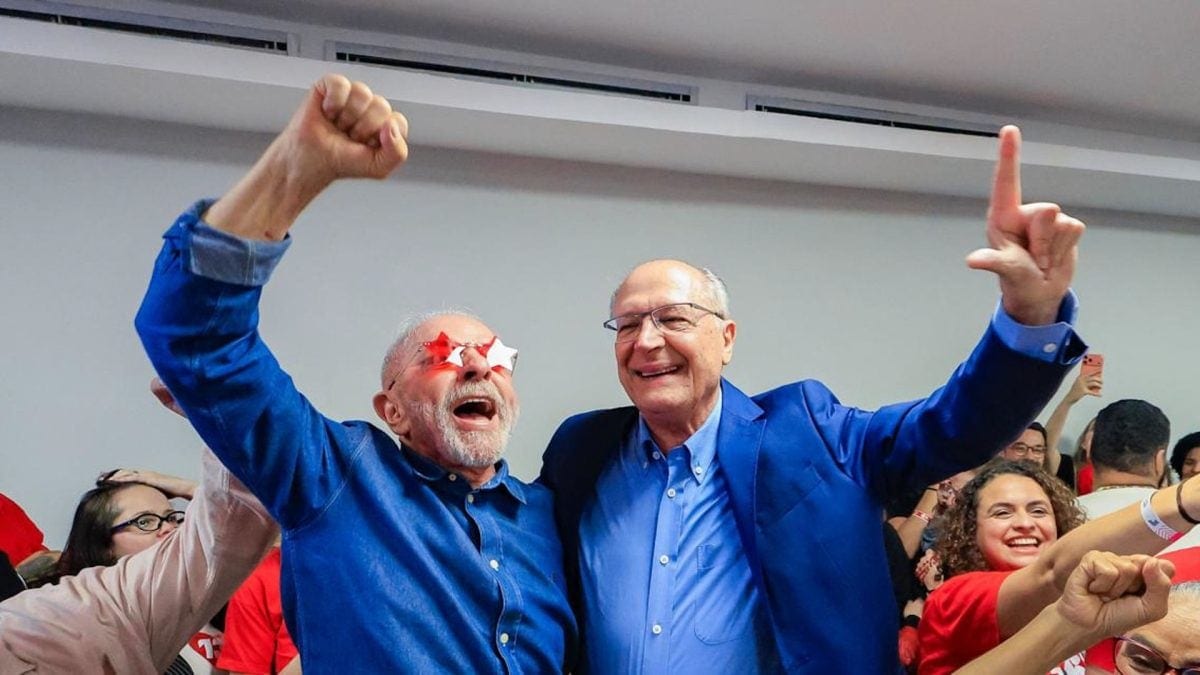 Veja fotos da comemoração da 4ª eleição de Lula