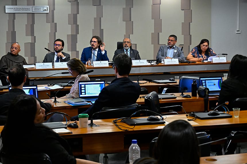 PL que proíbe cotas em residências médicas divide CDH