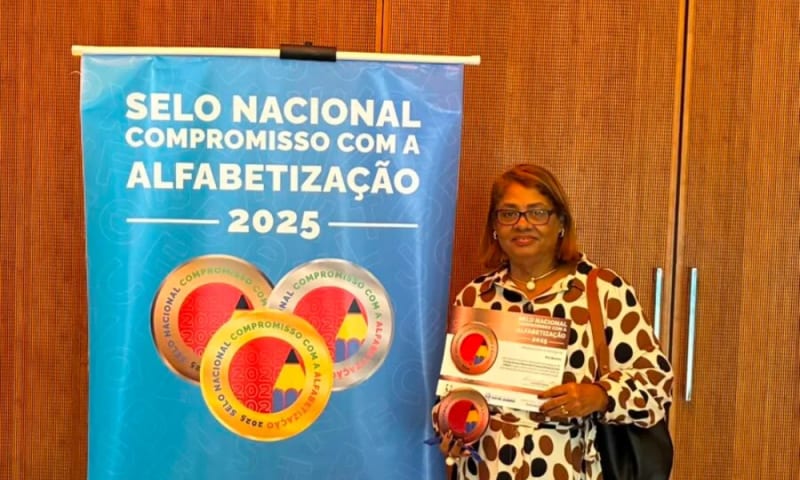 Rio Bonito recebe Selo Bronze do MEC no Compromisso pela alfabetização