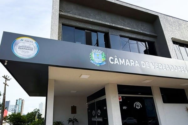 Quatro vereadores disputam a presidência da Câmara de Francisco Beltrão