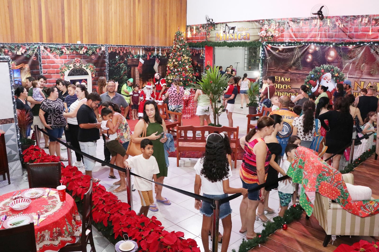 Prefeitura de Bragança Paulista abre chamamento público para credenciamento de atrações para o Natal 2026