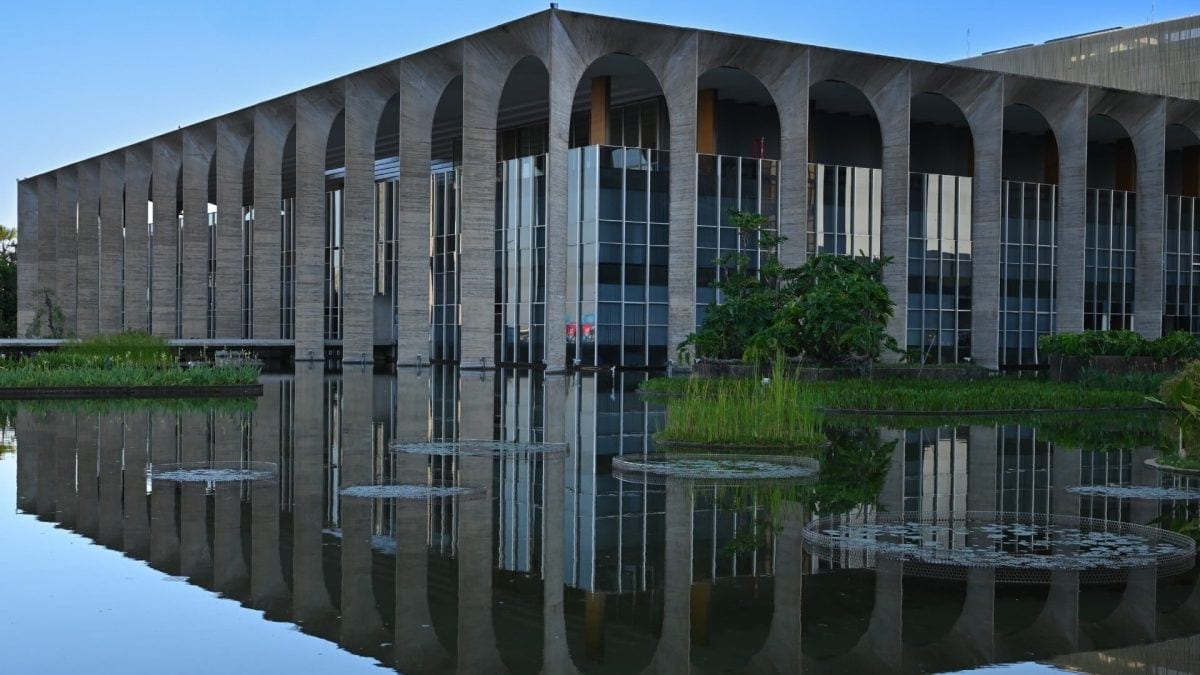 Sinditamaraty pede às candidaturas mais verba e modernização do Itamaraty