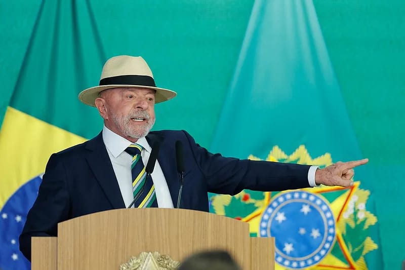Lista de 16 ações de Lula soma R$411,2 bi a 7 dias da eleição